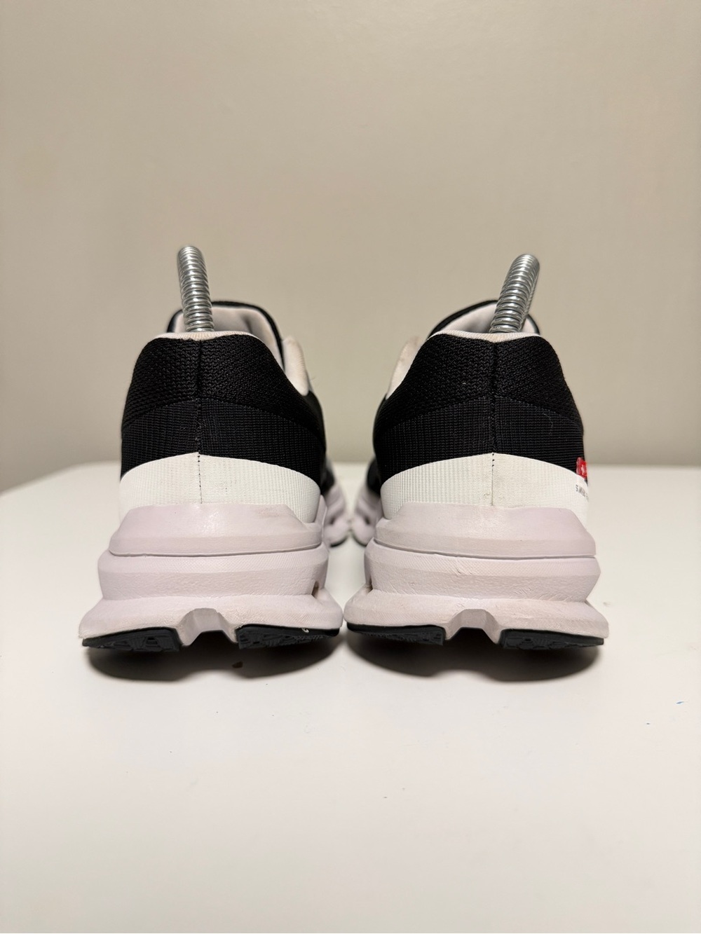 On Running Cloudrunner Eclipse Black Sneakers 46.98643 Women's US 7 UK 5 EU 38 - Picture 4 of 9